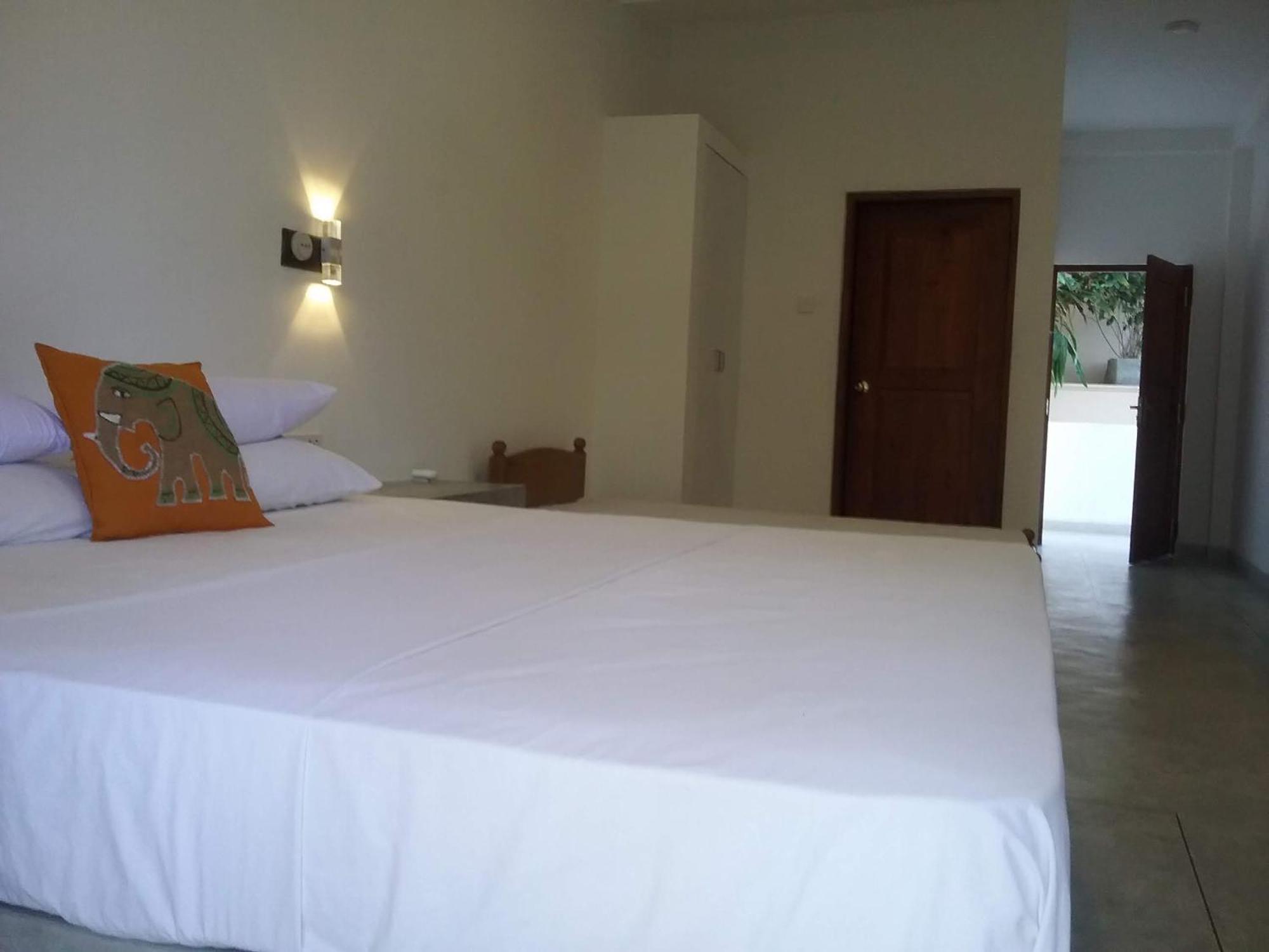 New Villa Unawatuna Exterior photo